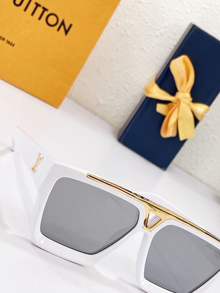 Louis Vuitton Sunglasses Top Quality LVS00443